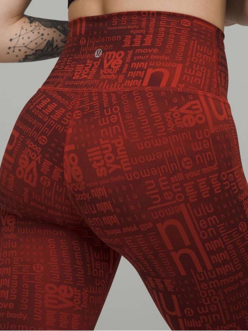 Lululemon Red Wunder Train Graphic Logo High Waist Leggings 25" Size 4 💎EUC